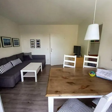 Haus Welle 1 *